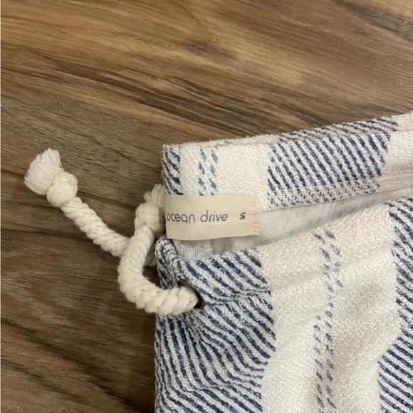 Small Woven Pants NWOT - Picture 3 of 5